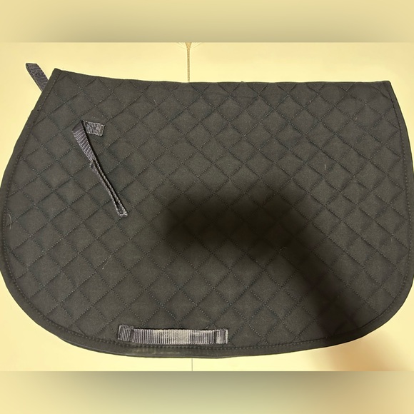 Dover Saddlery Other - Dover Saddlery navy blue AP saddle pad